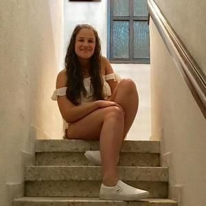 Meet your Posher, Amit